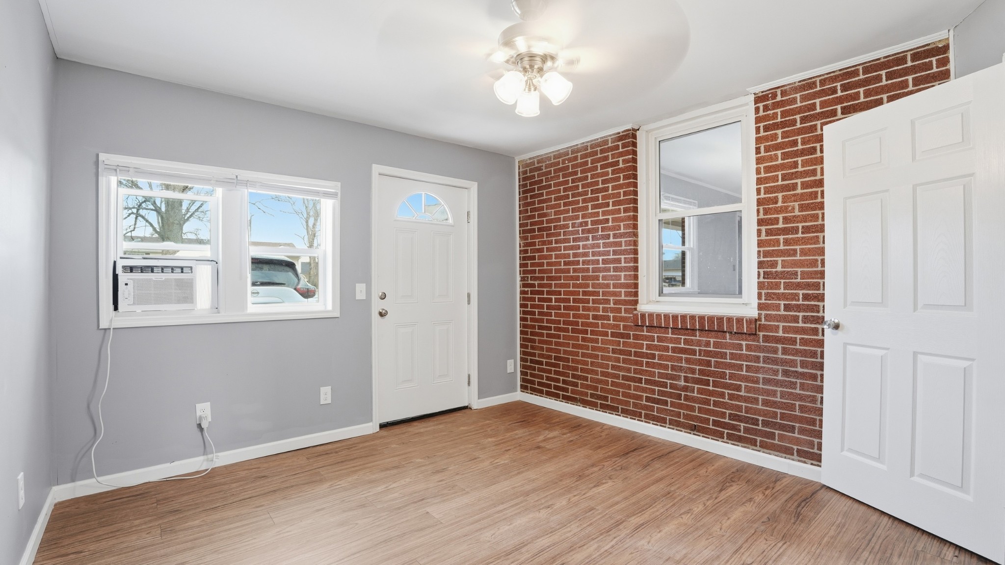 420 Oakwood Road Tullahoma, TN 37388 - Photo 7 of 30