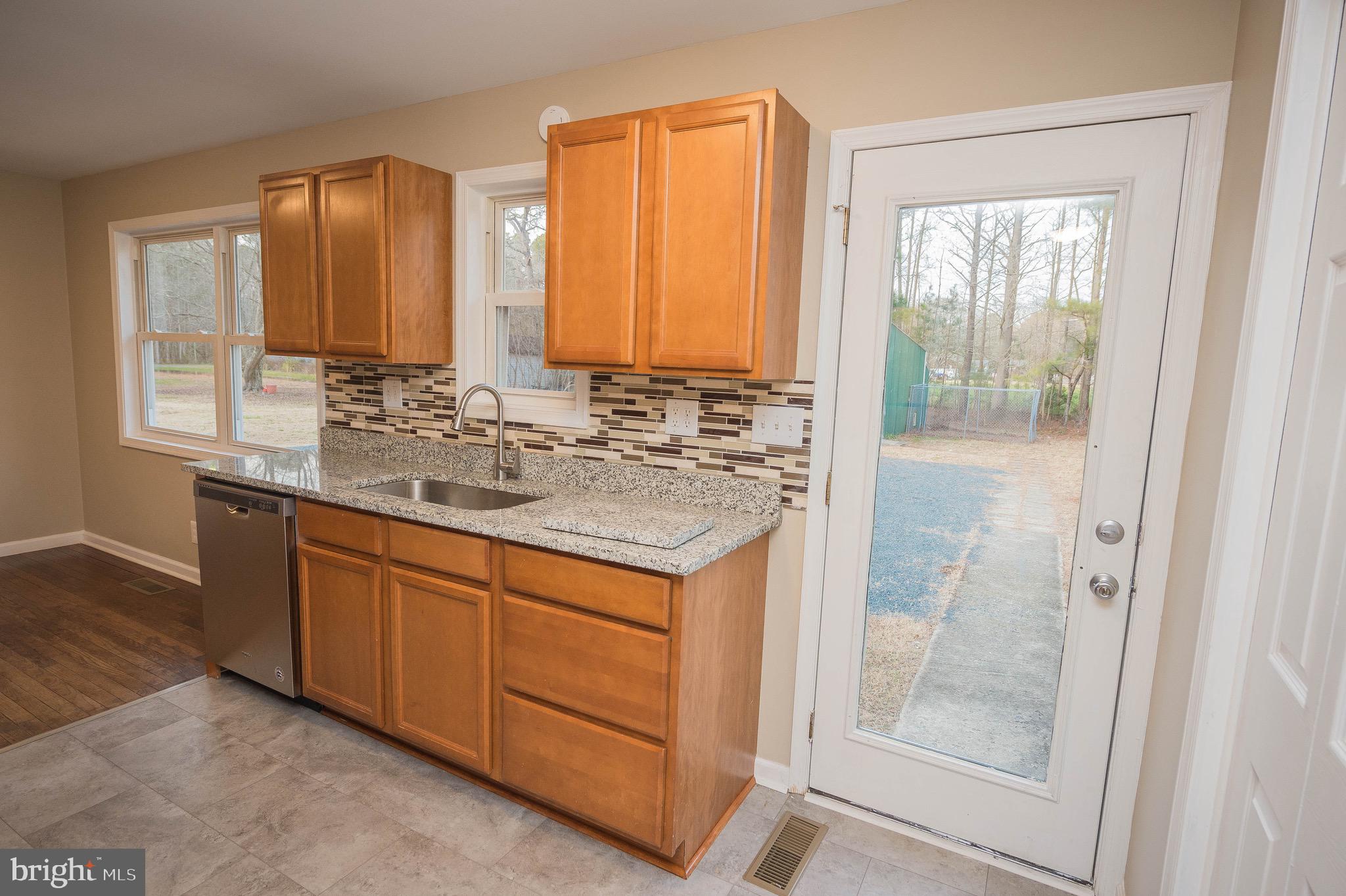 22071 Royal Oak Road Quantico, MD 21856 - Photo 6 of 40