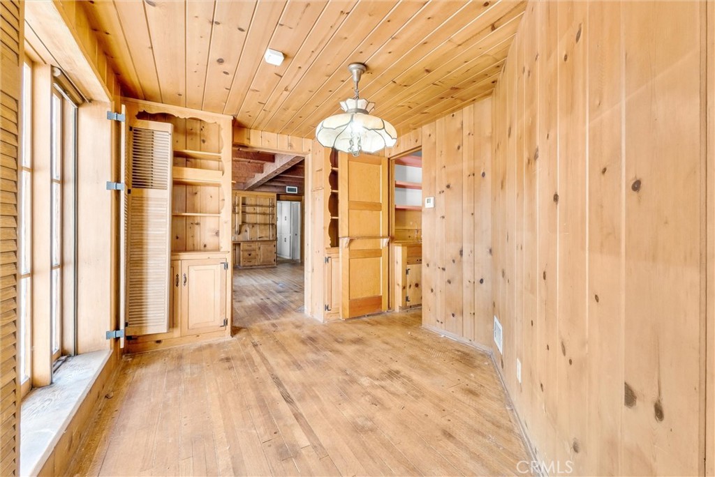 3570 Lombardy Road Pasadena, CA 91107 - Photo 15 of 45