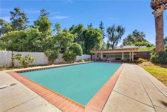 $3,000,000 | 3570 Lombardy Road, Pasadena, CA 91107