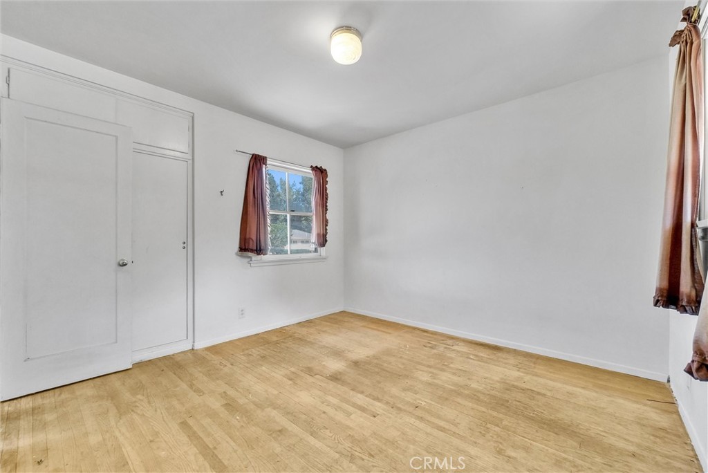 3570 Lombardy Road Pasadena, CA 91107 - Photo 8 of 45