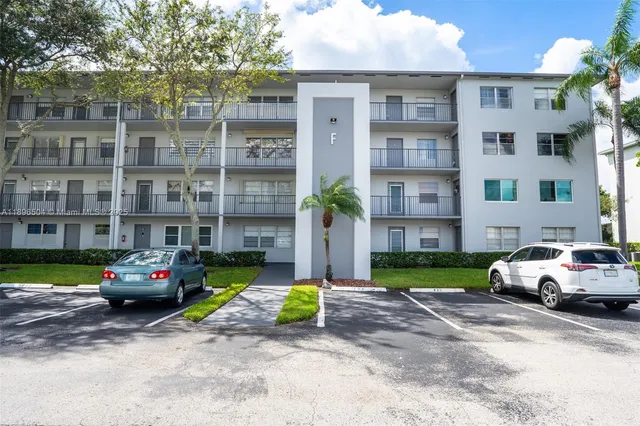 $1,525 | 400 Southwest 134th Way, Unit 107F, Pembroke Pines, FL 33027