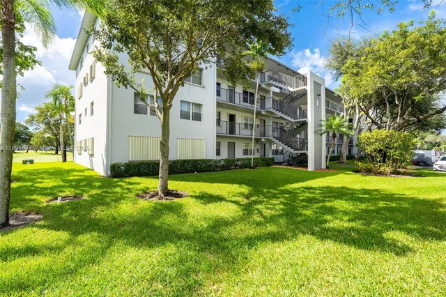 $1,525 | 400 Southwest 134th Way, Unit 107F, Pembroke Pines, FL 33027
