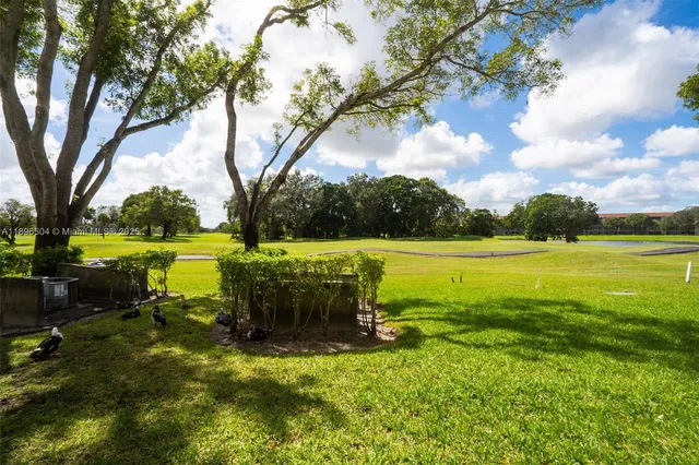 $1,525 | 400 Southwest 134th Way, Unit 107F, Pembroke Pines, FL 33027