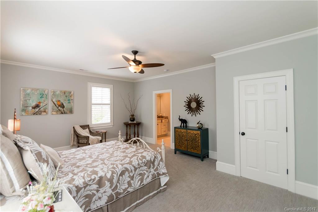 809 Edgehill Road South Charlotte, NC 28207 - Photo 19 of 29 Gallery Image 19