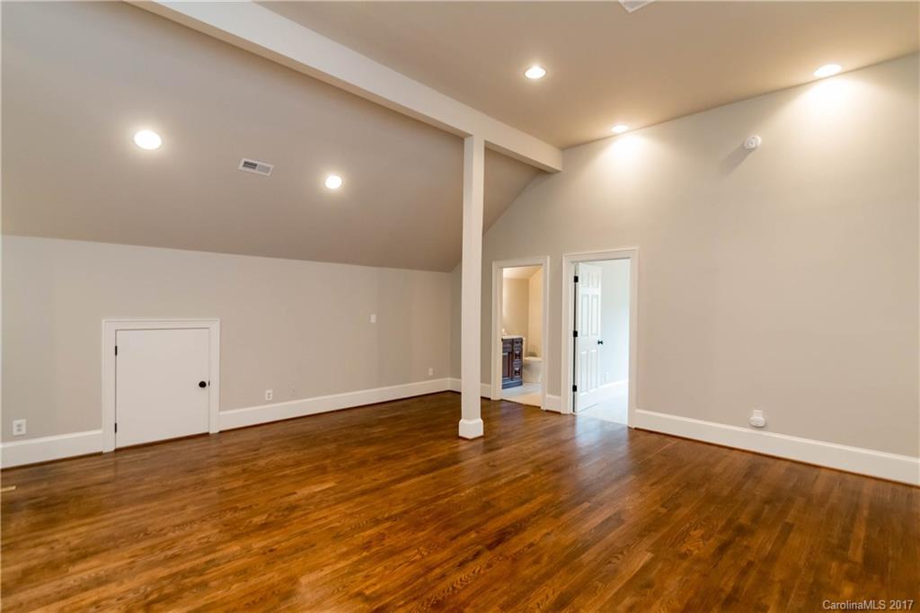 809 Edgehill Road South Charlotte, NC 28207 - Photo 21 of 29 Gallery Image 21