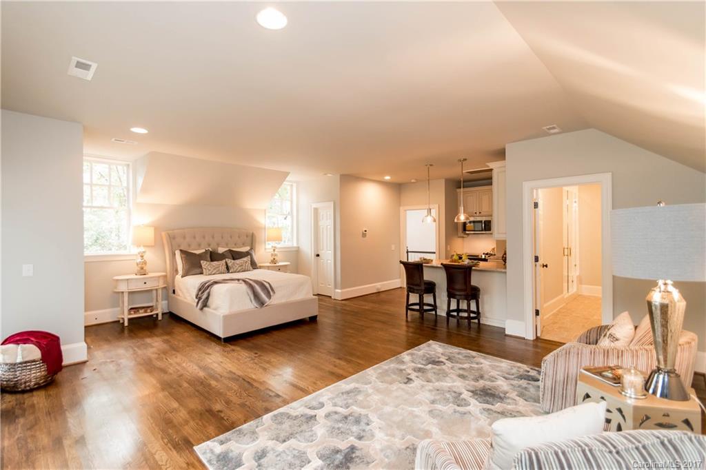 809 Edgehill Road South Charlotte, NC 28207 - Photo 23 of 29 Gallery Image 23