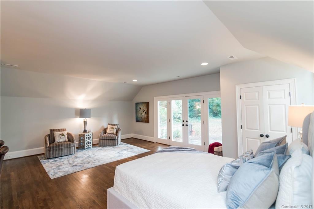 809 Edgehill Road South Charlotte, NC 28207 - Photo 25 of 29 Gallery Image 25