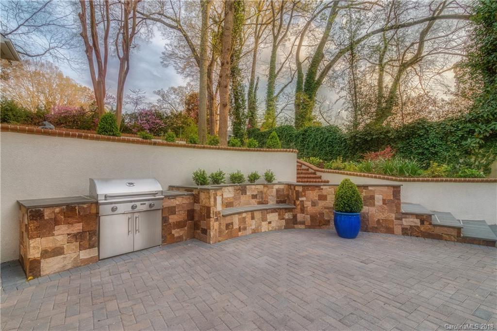 809 Edgehill Road South Charlotte, NC 28207 - Photo 27 of 29 Gallery Image 27