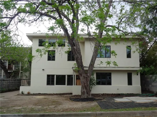 $2,875 | 3205 Grooms Street, Unit A, Austin, TX 78705