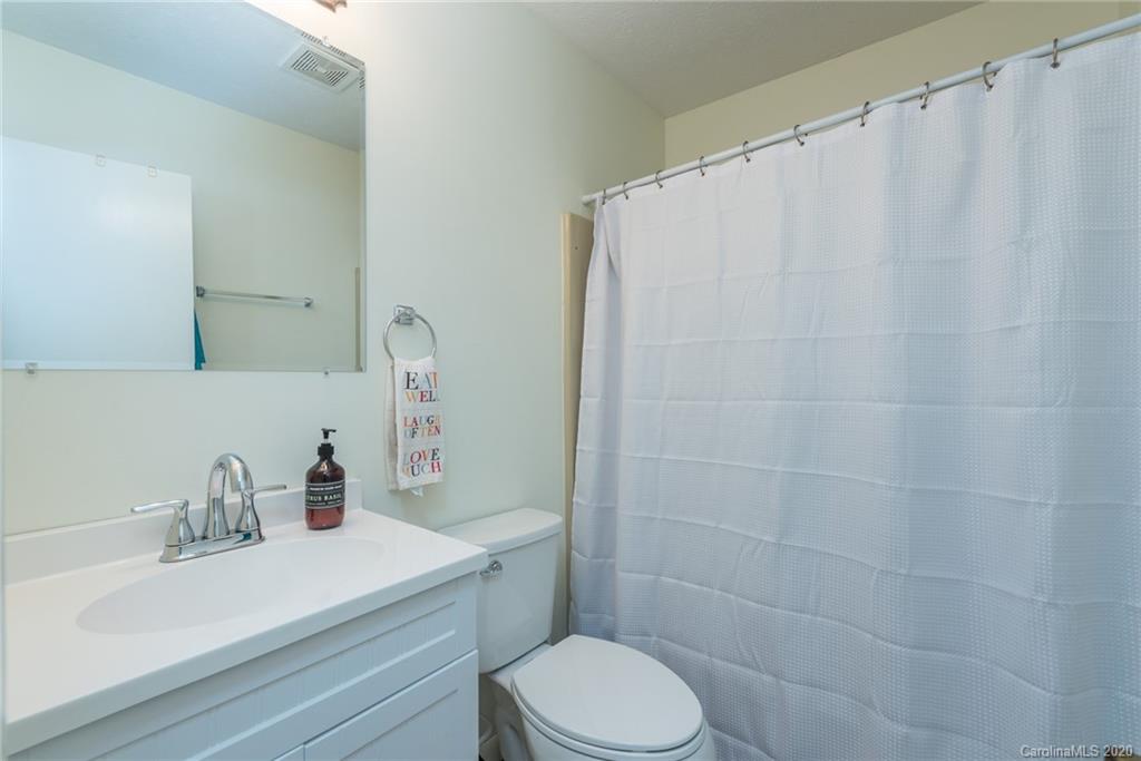 144 Pebblebrook Street Clyde, NC 28721 - Photo 19 of 35 Gallery Image 19