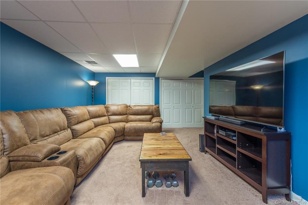144 Pebblebrook Street Clyde, NC 28721 - Photo 23 of 35 Gallery Image 23