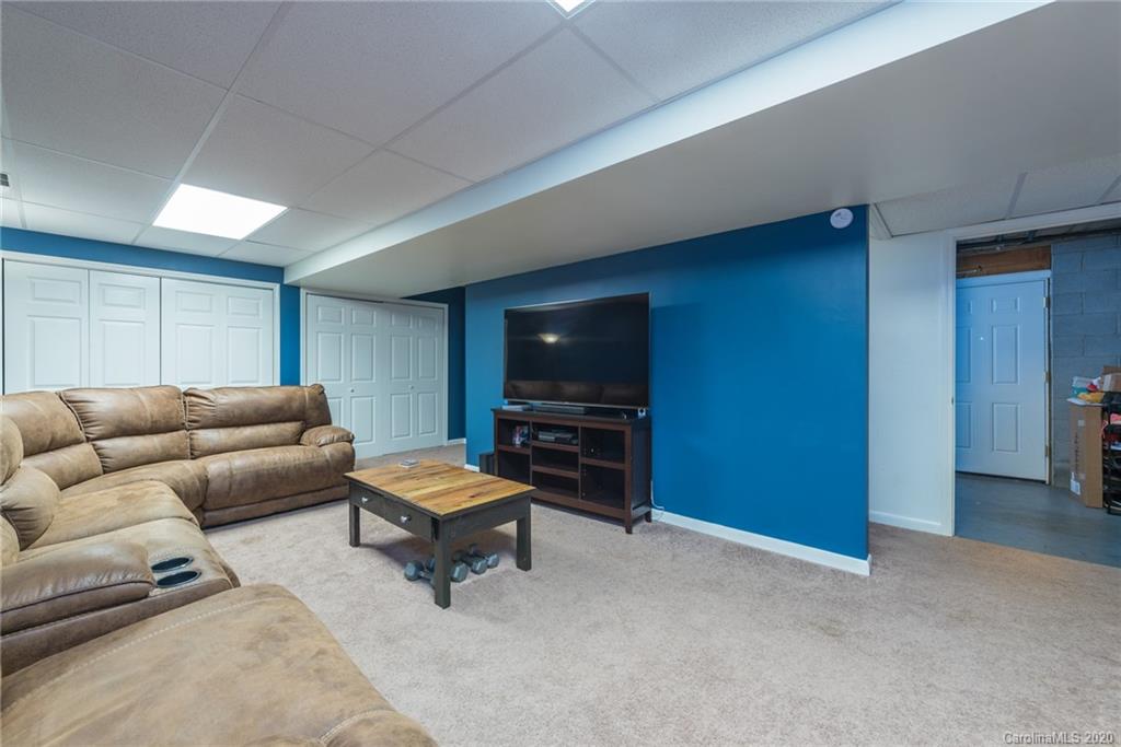 144 Pebblebrook Street Clyde, NC 28721 - Photo 24 of 35 Gallery Image 24