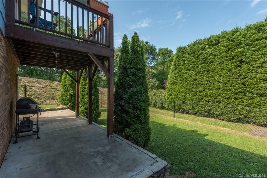 144 Pebblebrook Street Clyde, NC 28721 - Photo 34 of 35 Gallery Image 34
