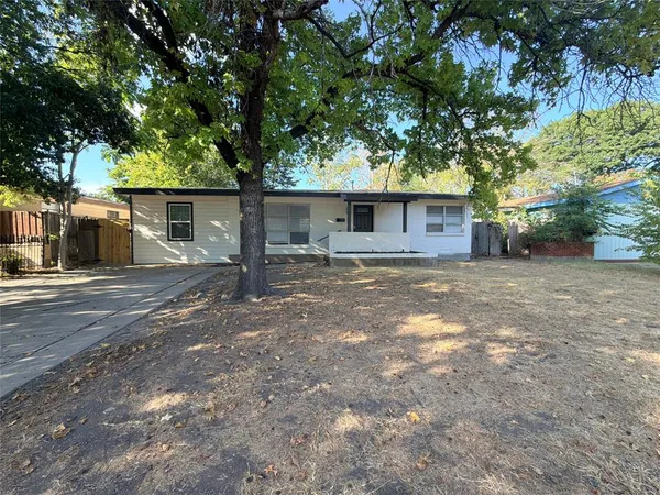 $2,175 | 2309 Ballycastle Drive, Dallas, TX 75228