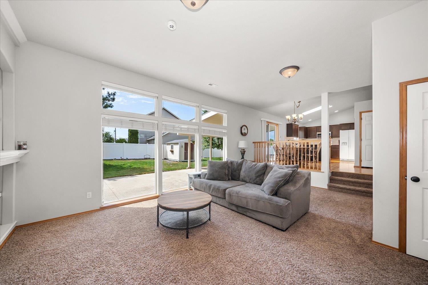 17425 North Edgecrest Road Colbert, WA 99005 - Photo 12 of 37