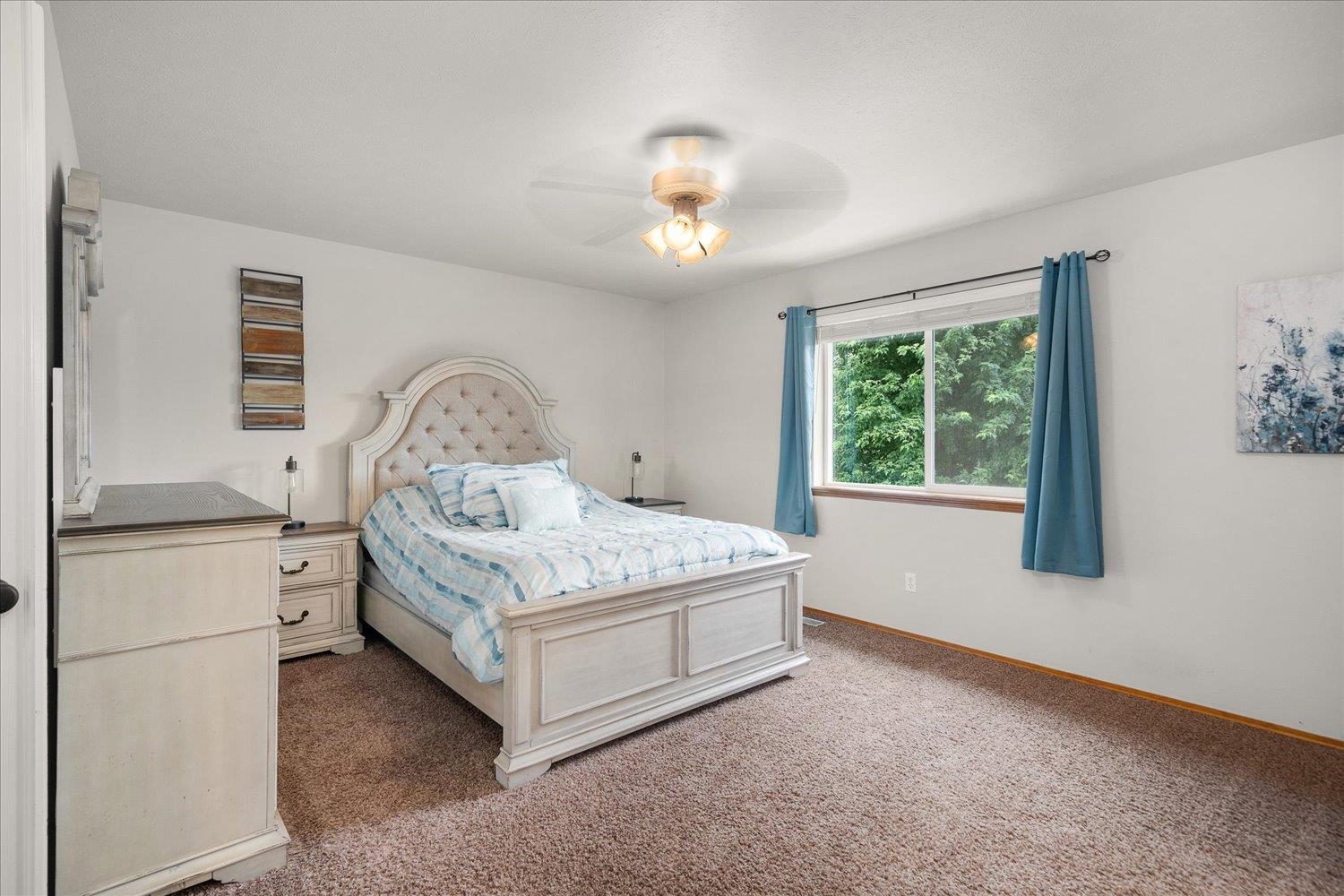 17425 North Edgecrest Road Colbert, WA 99005 - Photo 17 of 37