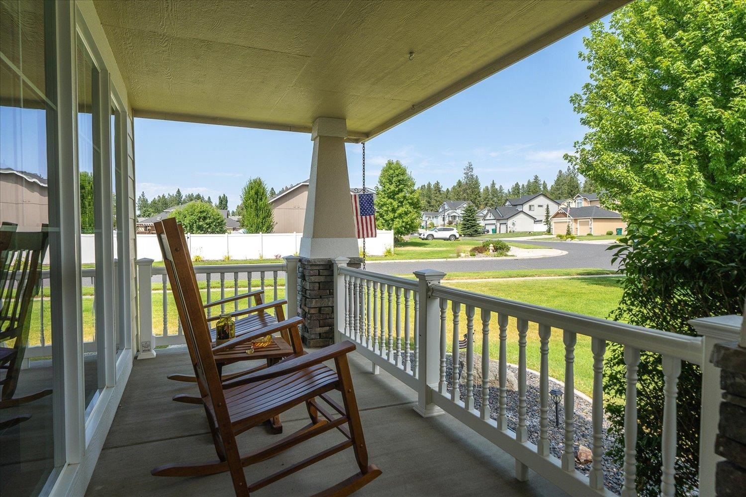 17425 North Edgecrest Road Colbert, WA 99005 - Photo 2 of 37