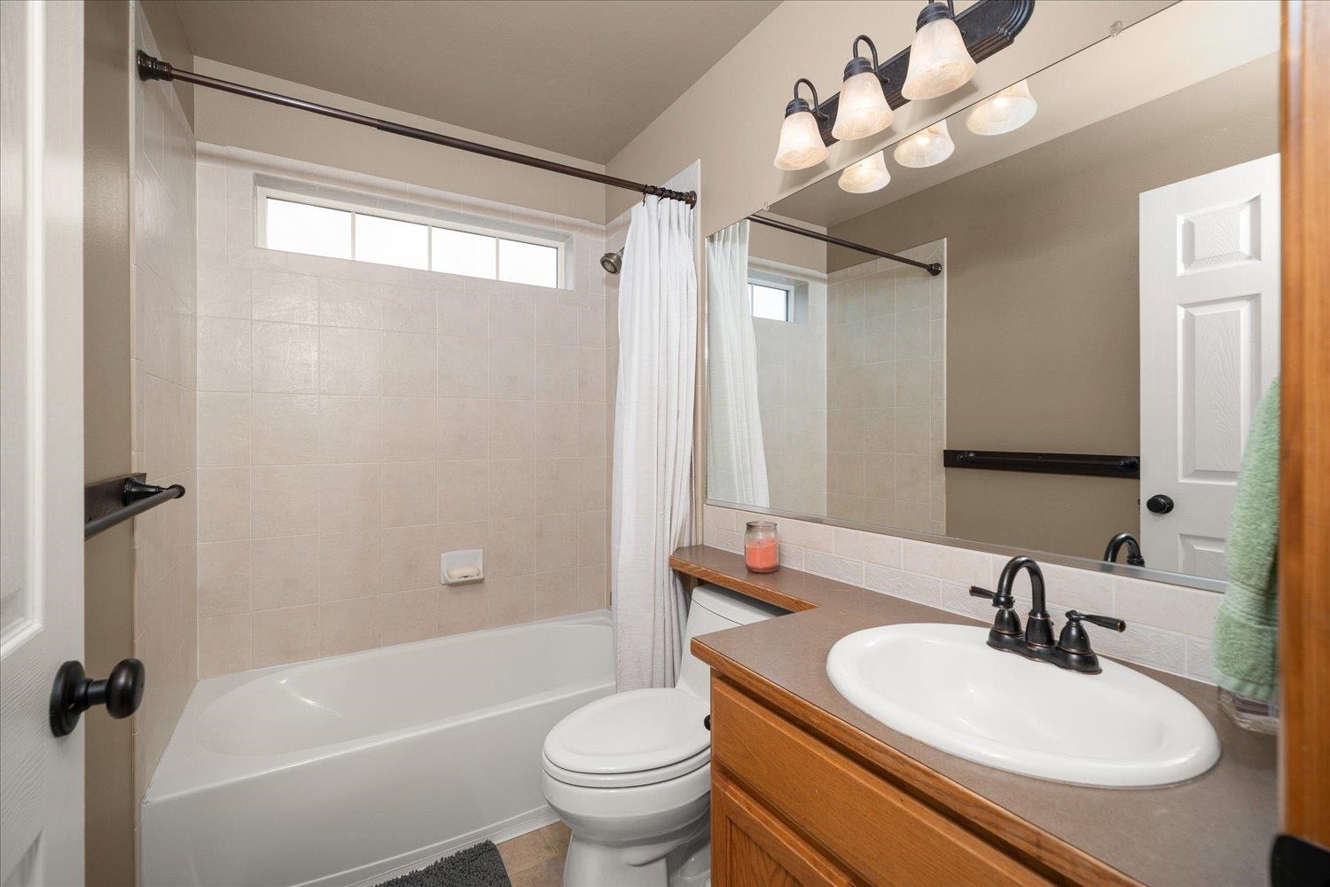 17425 North Edgecrest Road Colbert, WA 99005 - Photo 21 of 37