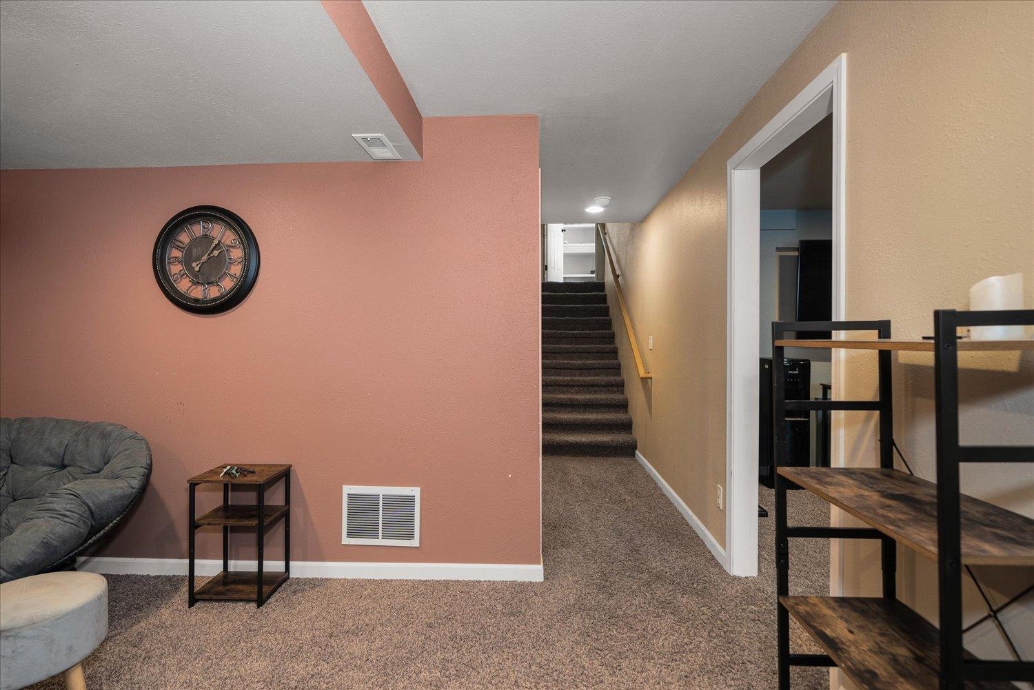 17425 North Edgecrest Road Colbert, WA 99005 - Photo 23 of 37