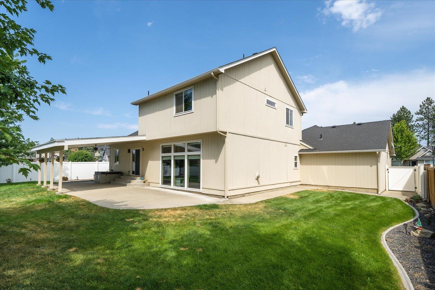17425 North Edgecrest Road Colbert, WA 99005 - Photo 27 of 37