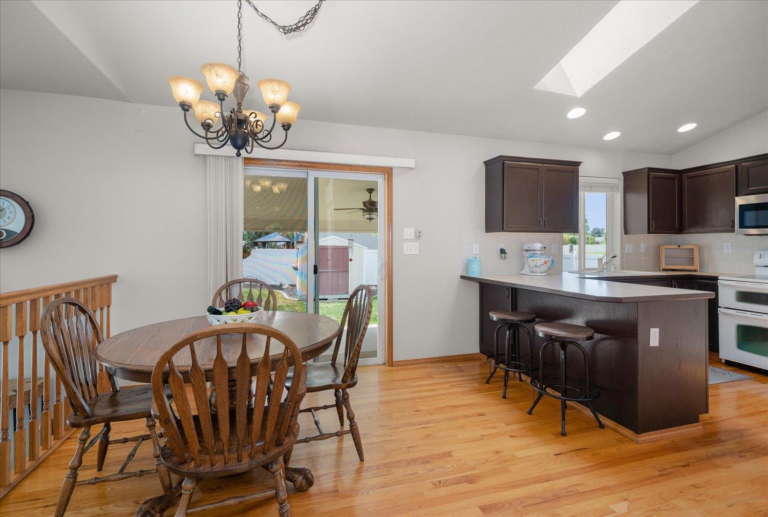 17425 North Edgecrest Road Colbert, WA 99005 - Photo 7 of 37