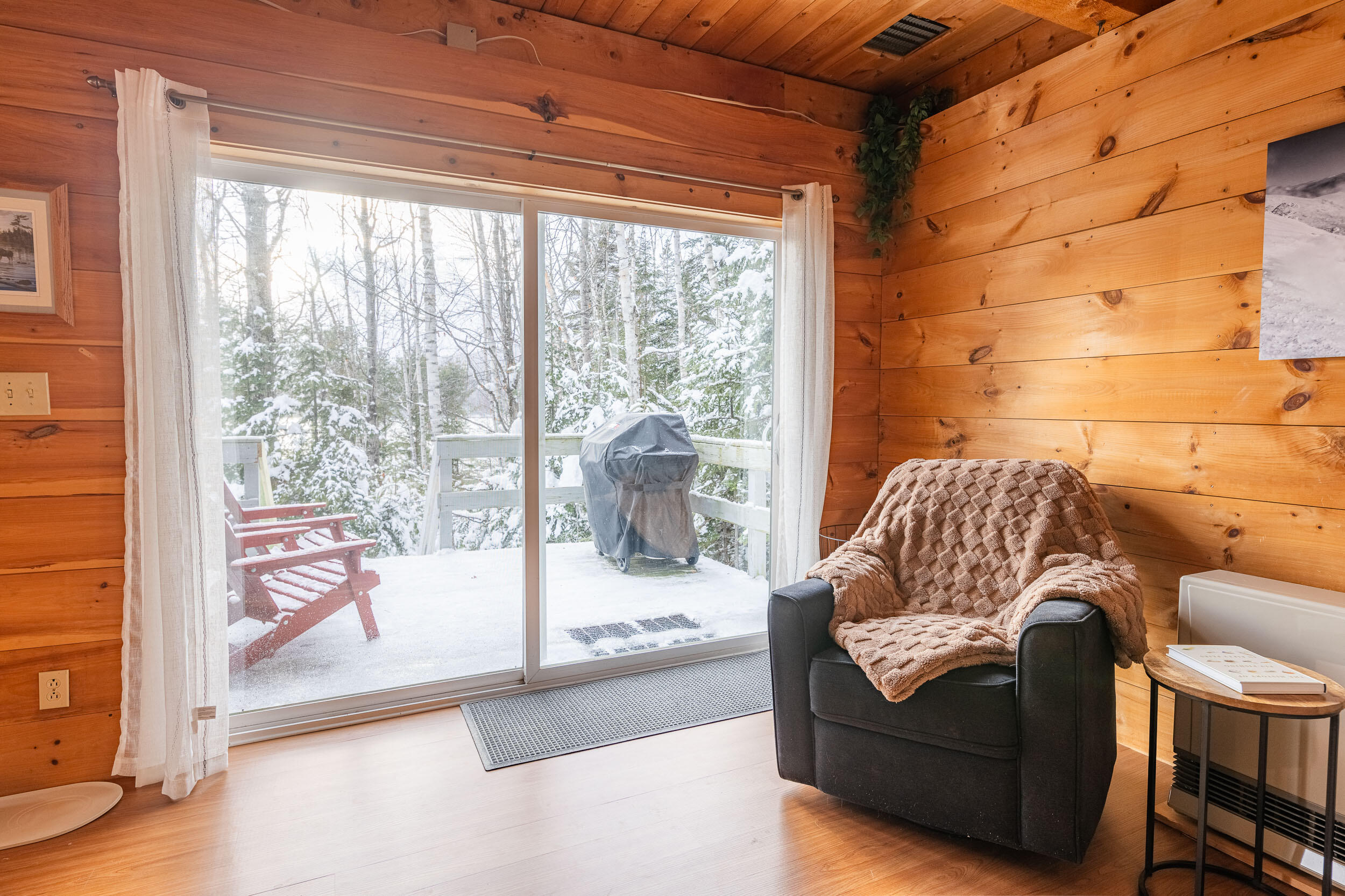 1097 Main Street Sandy River Plt, ME 04970 - Photo 26 of 57 AldenIzRangeleyAirBB-0018