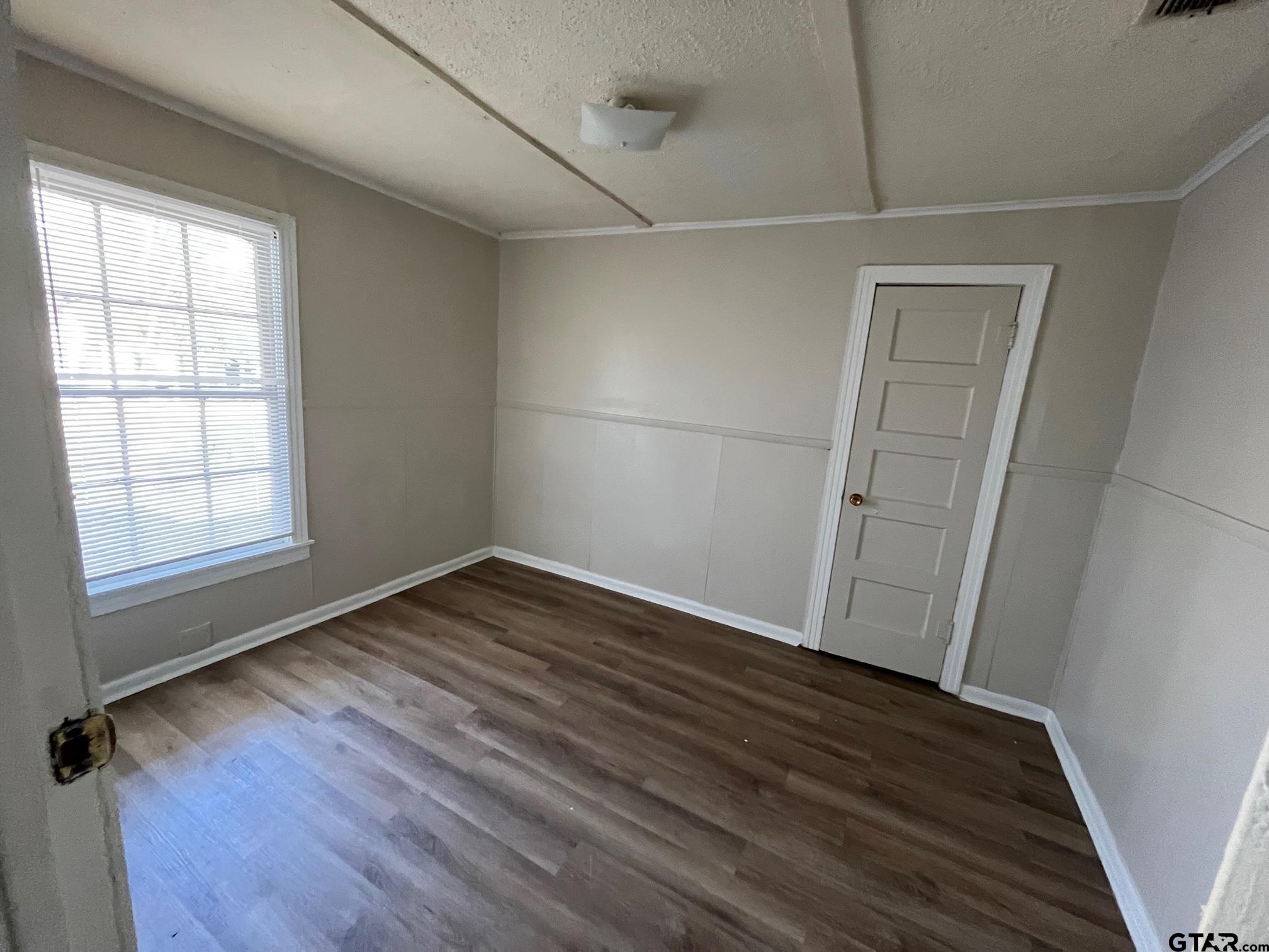 2616 Oak Lane Tyler, TX 75701 - Photo 9 of 11