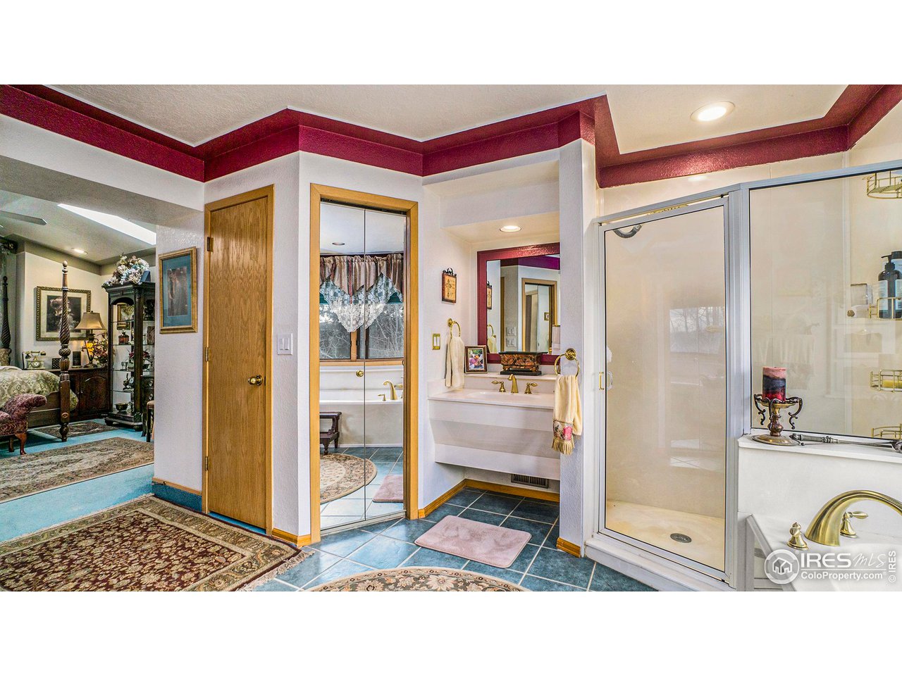 4328 West 14th Street Road Greeley, CO 80634 - Photo 17 of 30 a black and white photo of a living room