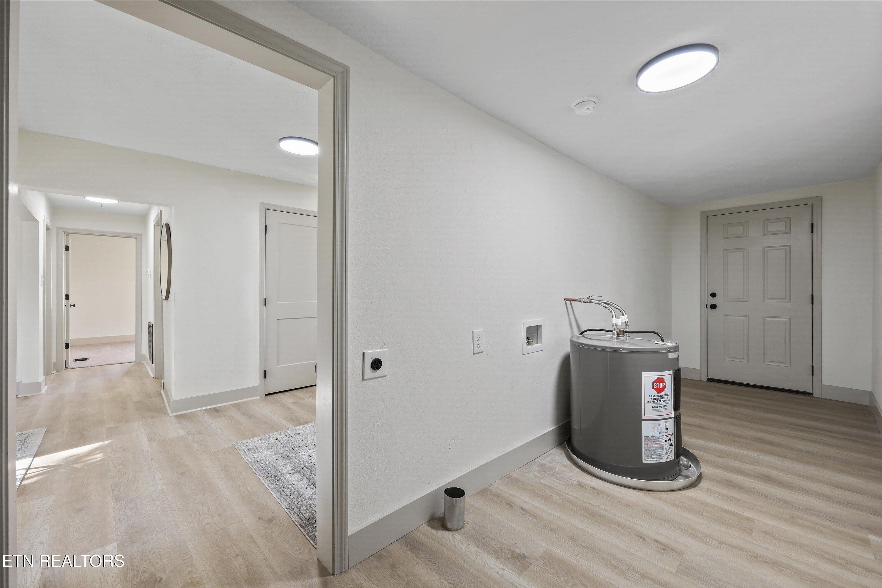 2601 Croydon Road Northwest Knoxville, TN 37921 - Photo 17 of 33 18-2601 Croydon Rd NW 12