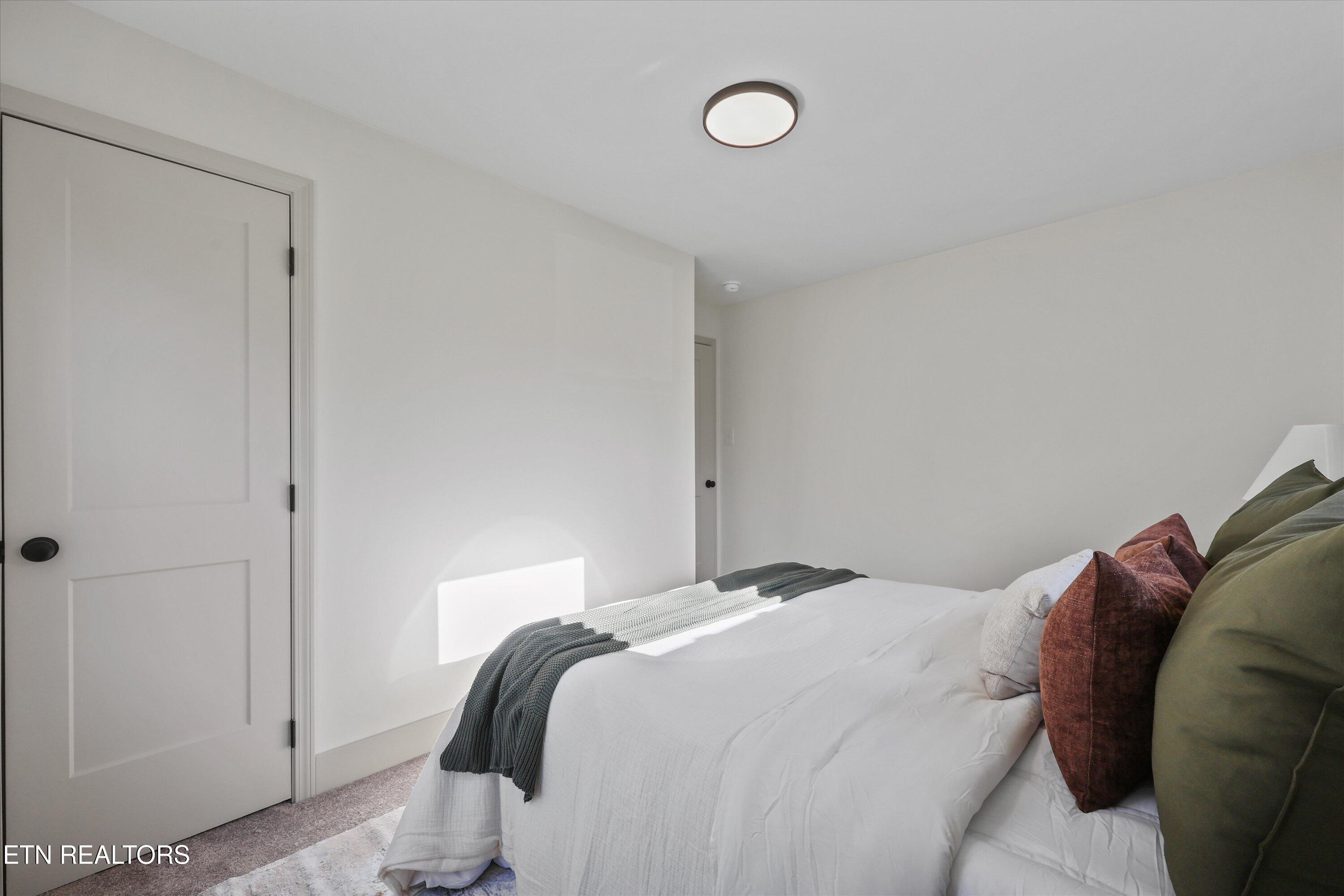 2601 Croydon Road Northwest Knoxville, TN 37921 - Photo 21 of 33 23-2601 Croydon Rd NW 17