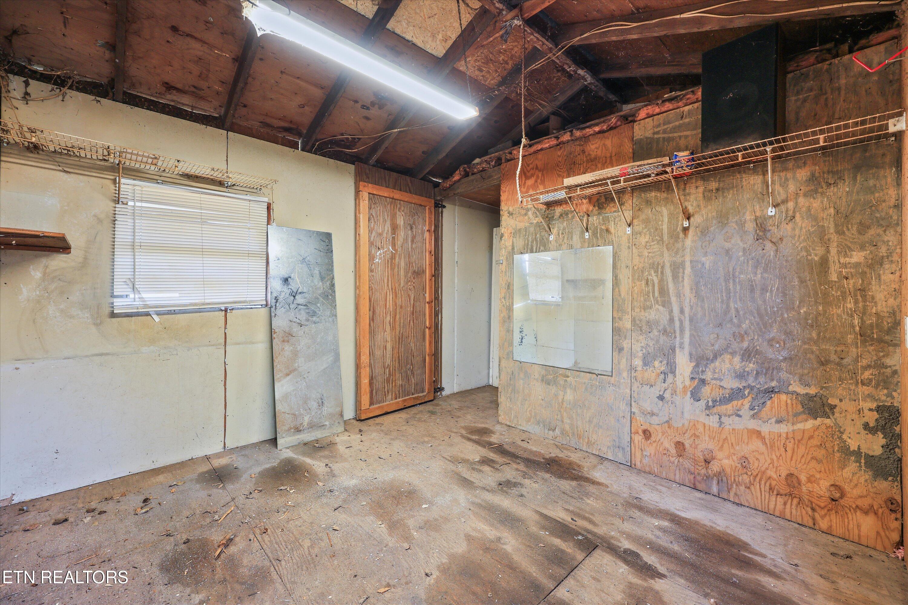 2601 Croydon Road Northwest Knoxville, TN 37921 - Photo 27 of 33 26-2601 Croydon Rd NW 31