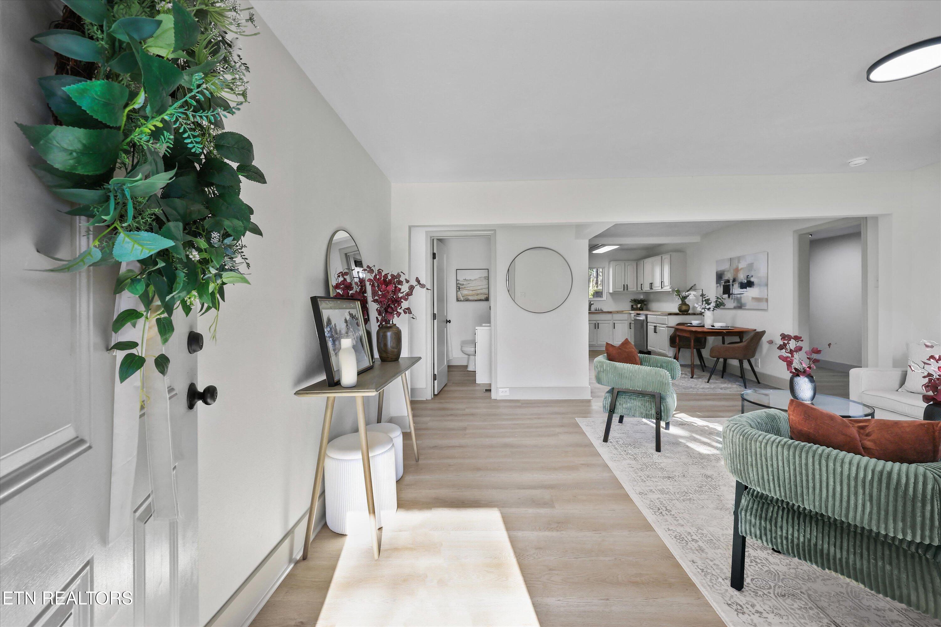 2601 Croydon Road Northwest Knoxville, TN 37921 - Photo 6 of 33 07-2601 Croydon Rd NW 01