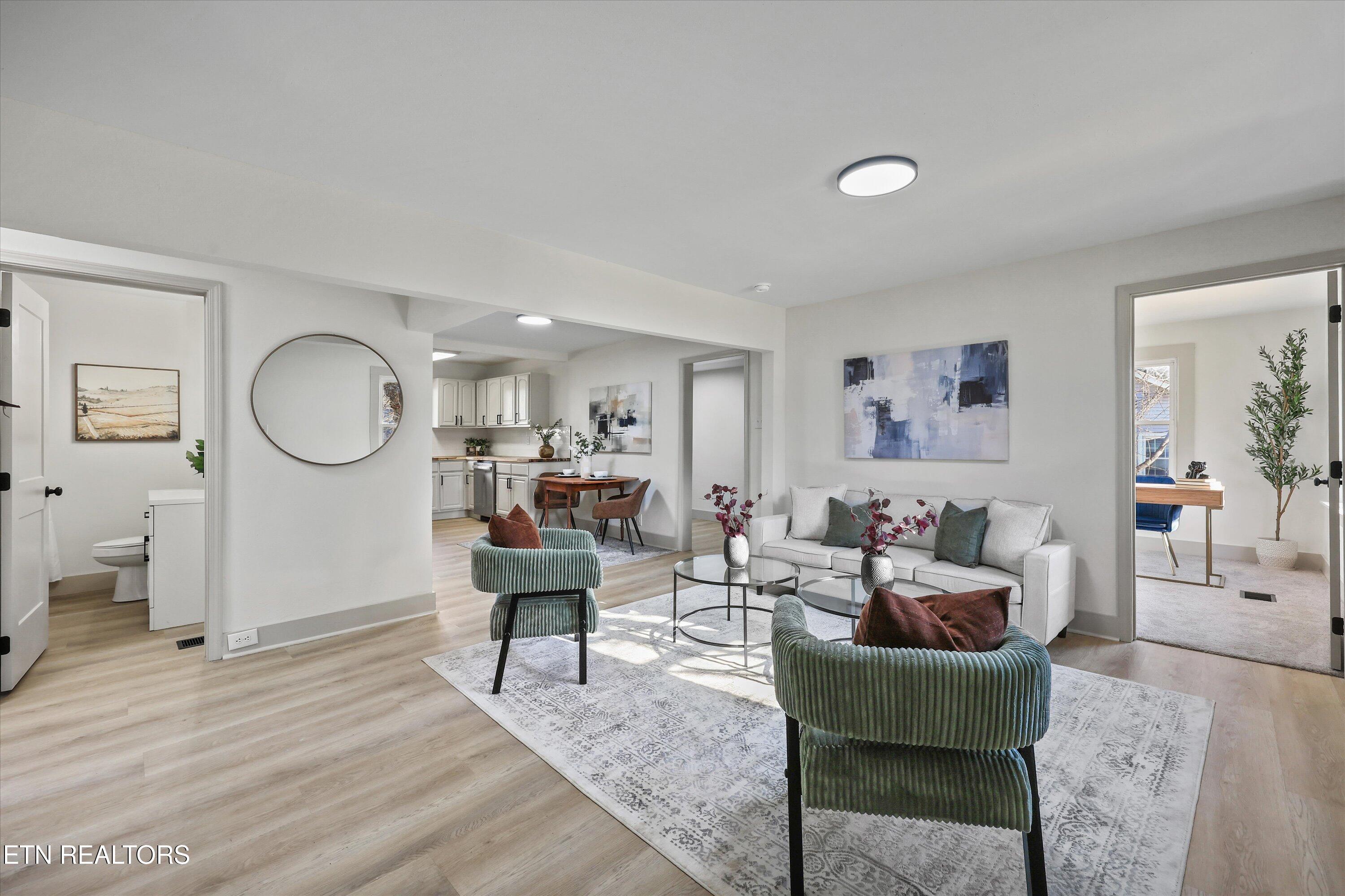 2601 Croydon Road Northwest Knoxville, TN 37921 - Photo 7 of 33 08-2601 Croydon Rd NW 02