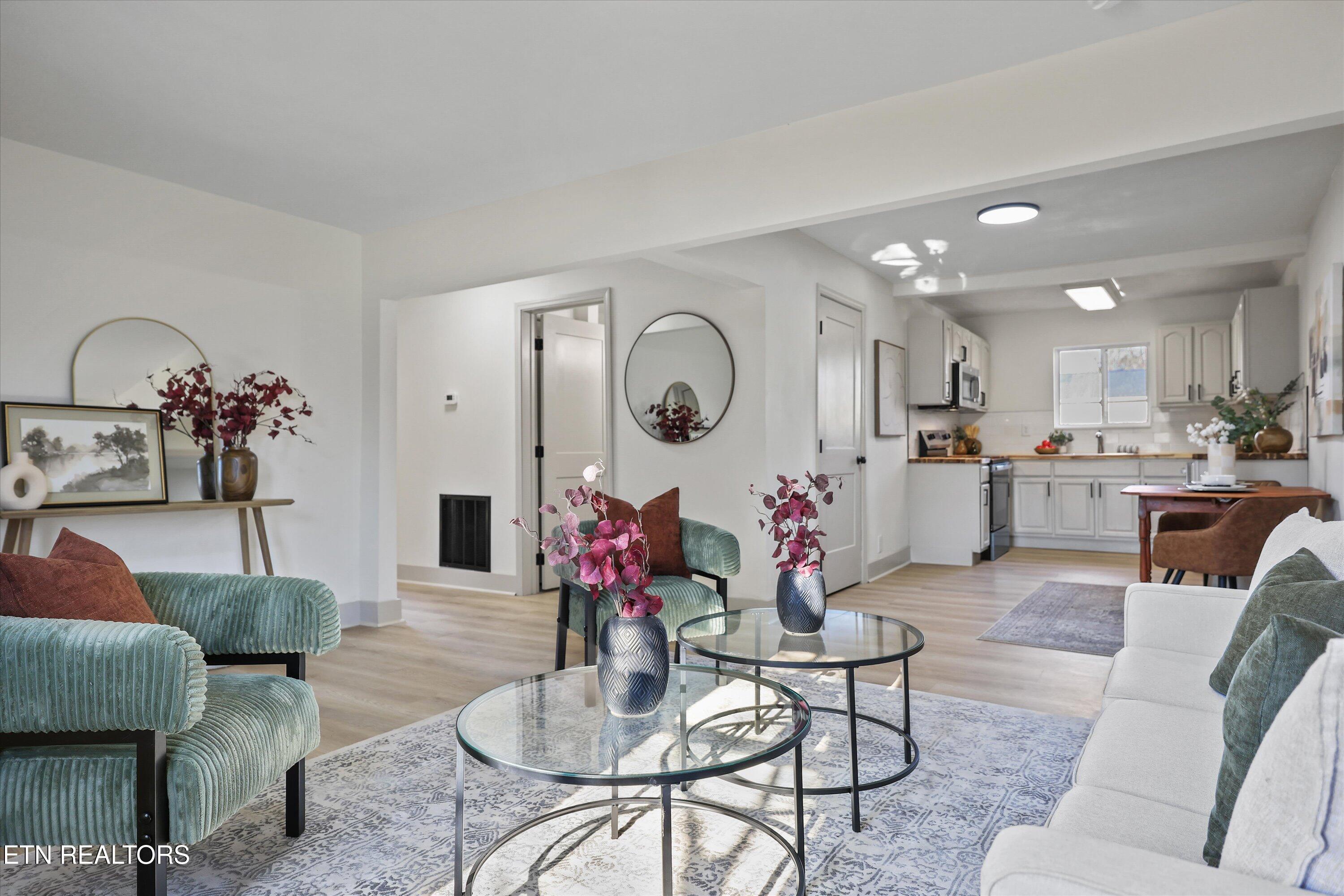 2601 Croydon Road Northwest Knoxville, TN 37921 - Photo 10 of 33 11-2601 Croydon Rd NW 05