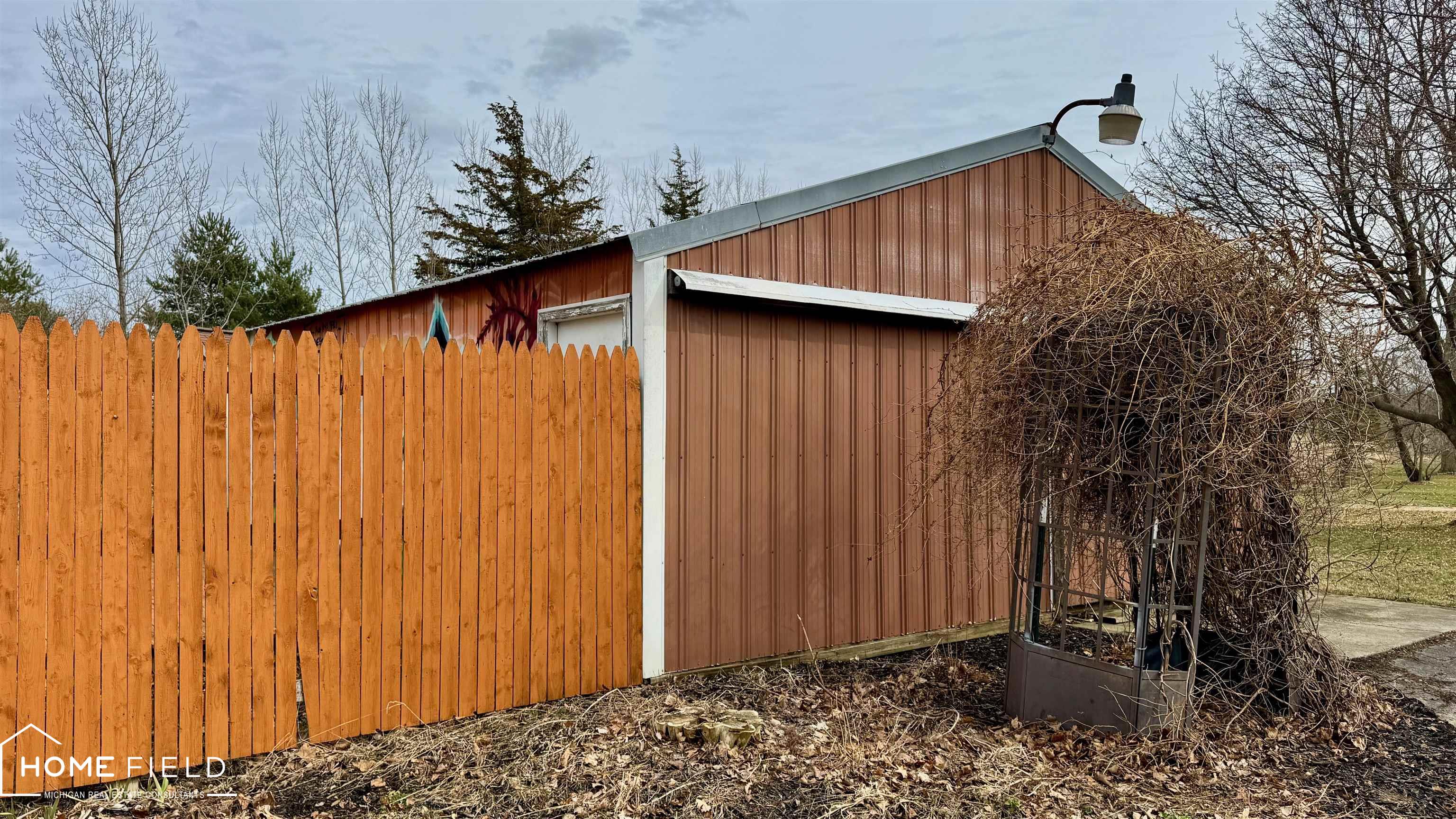 1395 Aiken Road Owosso, MI 48867 - Photo 27 of 34
