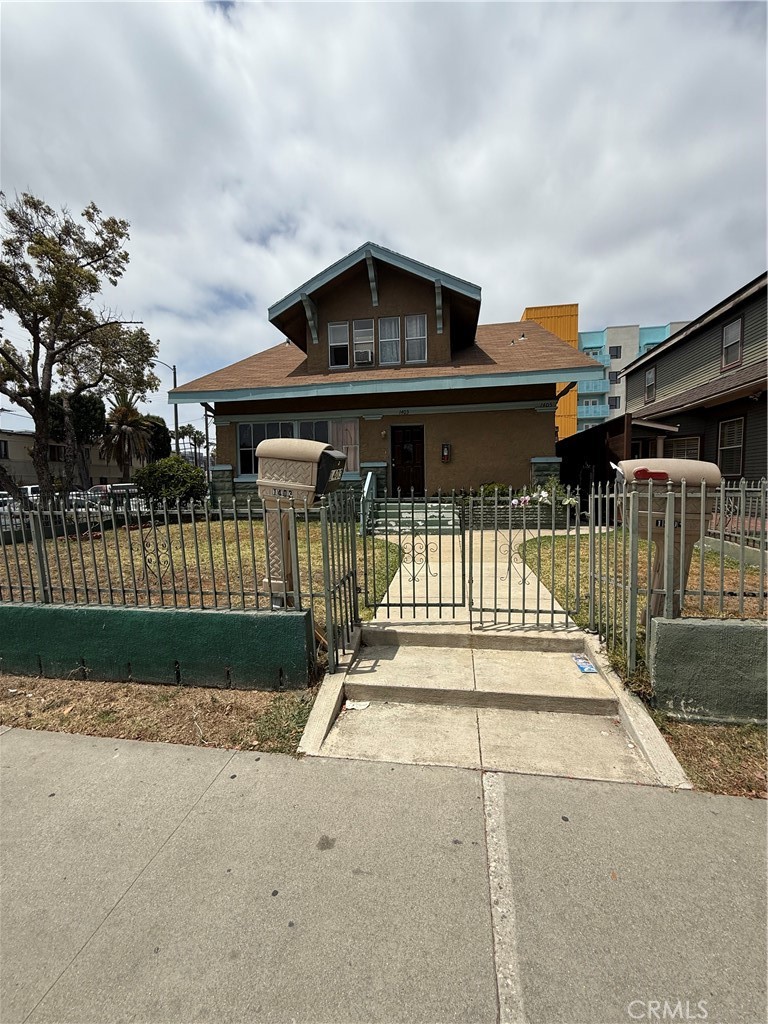 1403 Elm Avenue Long Beach, CA 90813 - Photo 4 of 13