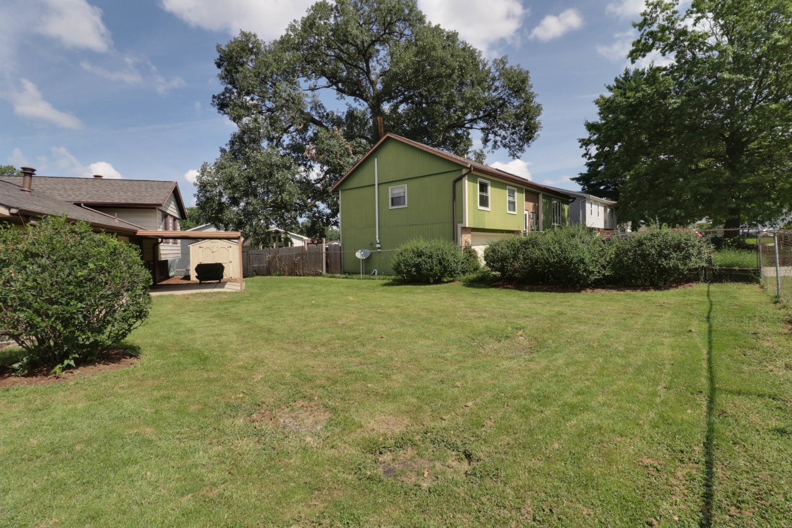 1 Timber View Drive Bloomington, IL 61701 - Photo 30 of 35 Gallery Image 30