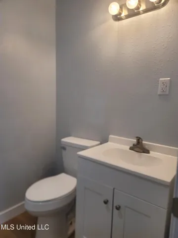 $875 | 511 32nd Street, Unit 104, Gulfport, MS 39507