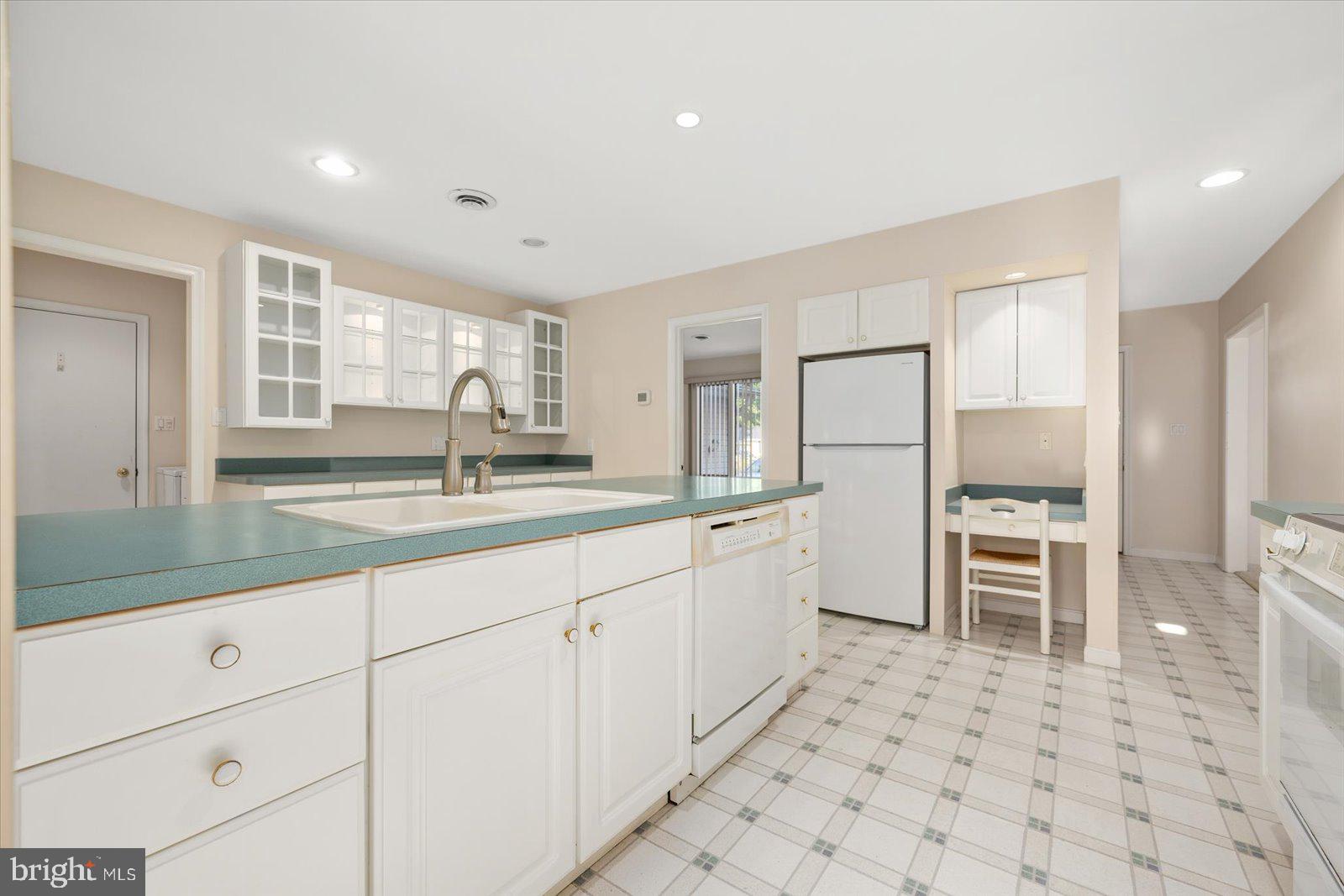 17 Drawbridge Road Ocean Pines, MD 21811 - Photo 15 of 56