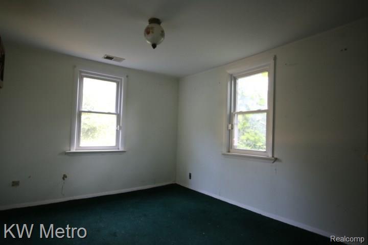 1516 Sibley Avenue Rochester Hills, MI 48307 - Photo 28 of 33
