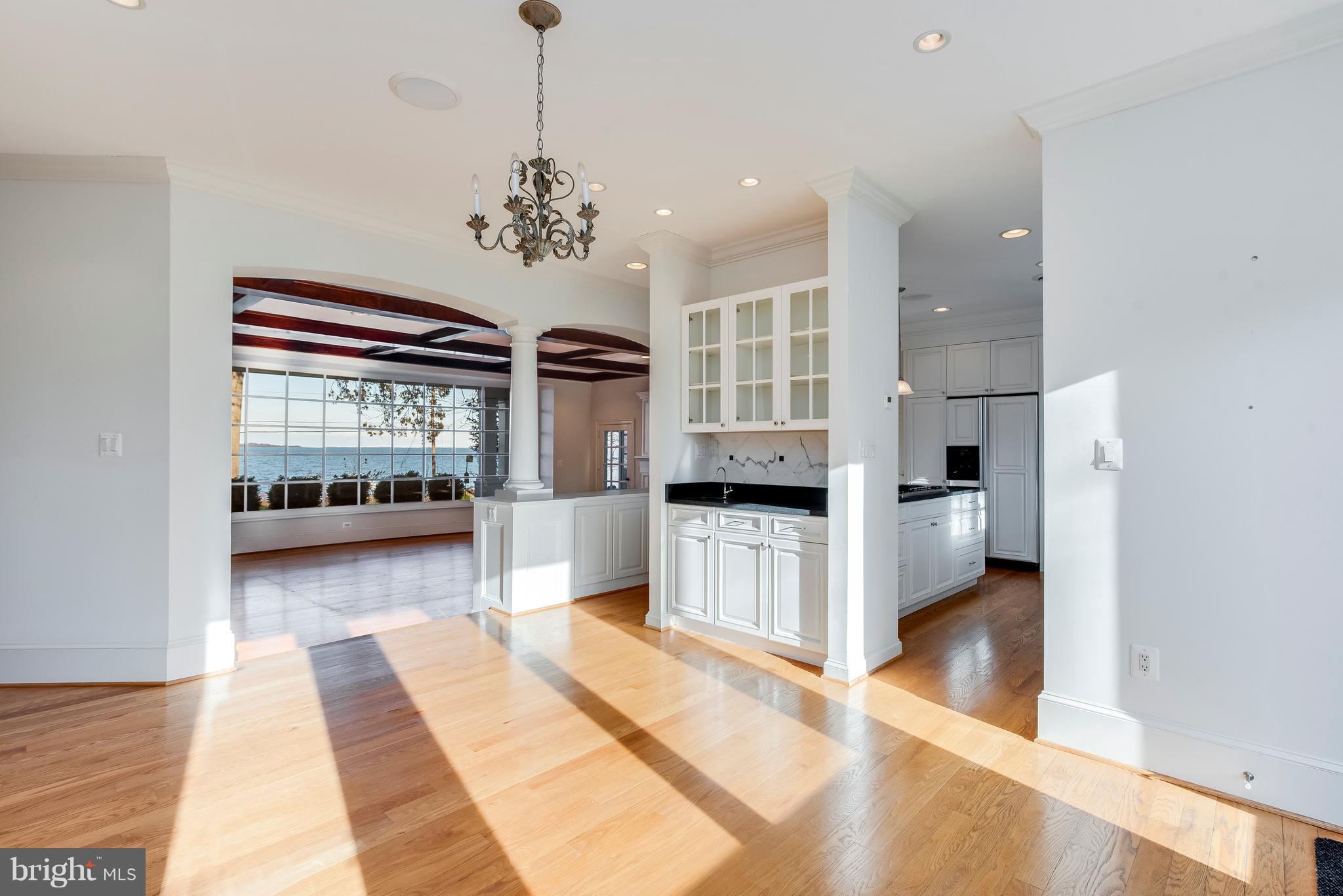 2515 Carrollton Road Annapolis, MD 21403 - Photo 29 of 69 Dining Room