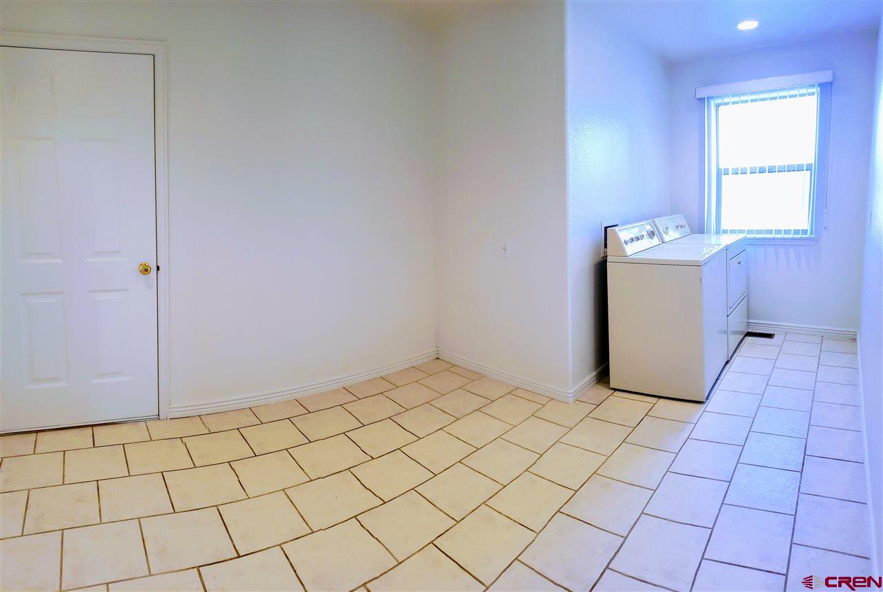 22057 Cliff View Road Delta, CO 81416 - Photo 22 of 27
