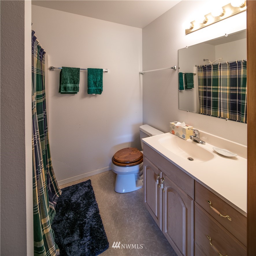 7504 Fredrickson Road Sedro-Woolley, WA 98284 - Photo 14 of 40 Gallery Image 14