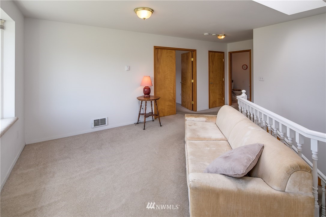 7504 Fredrickson Road Sedro-Woolley, WA 98284 - Photo 17 of 40 Gallery Image 17