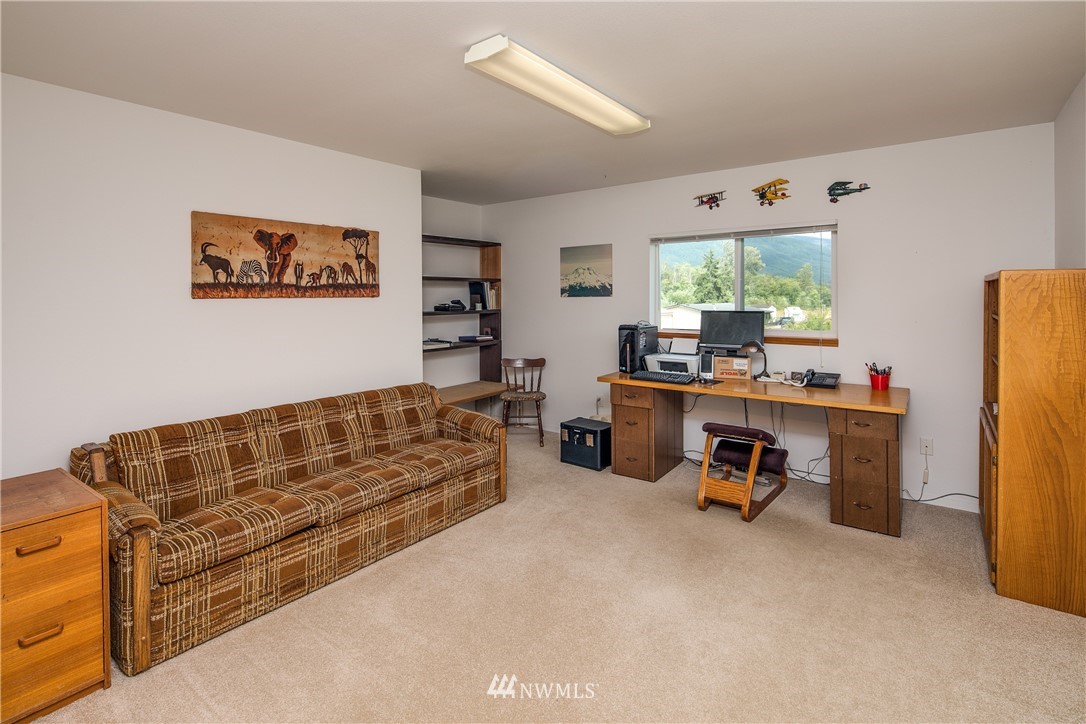 7504 Fredrickson Road Sedro-Woolley, WA 98284 - Photo 22 of 40 Gallery Image 22