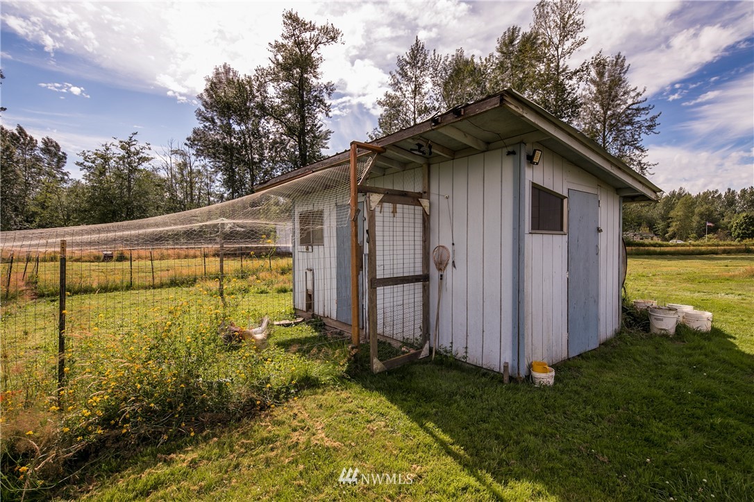 7504 Fredrickson Road Sedro-Woolley, WA 98284 - Photo 30 of 40 Gallery Image 30