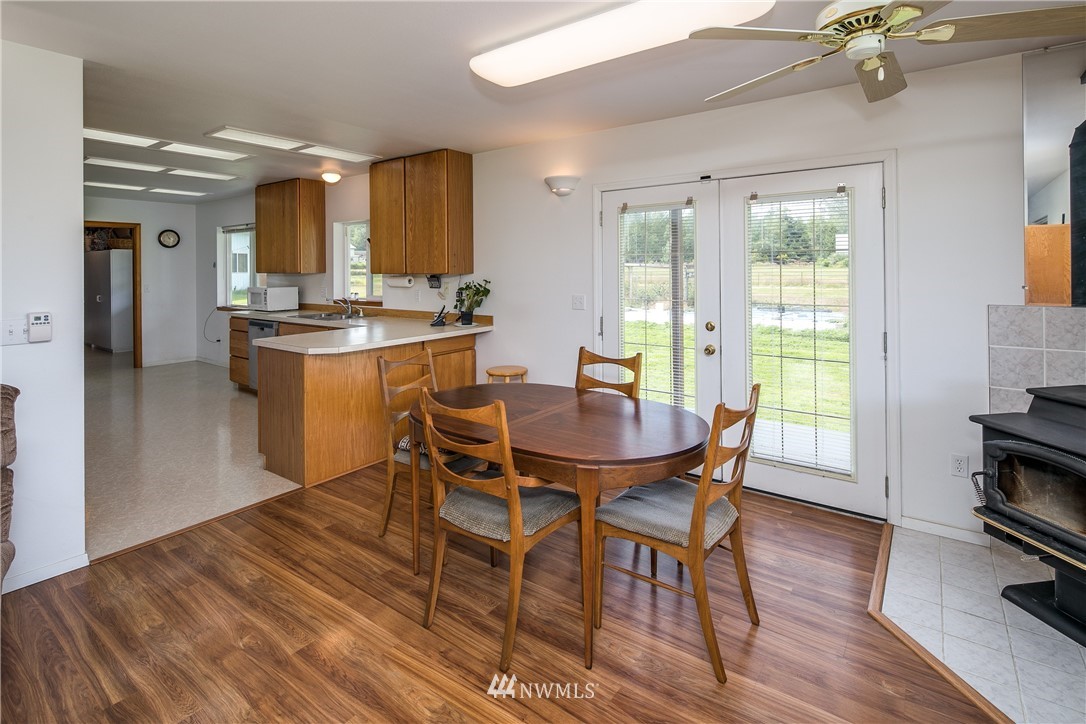 7504 Fredrickson Road Sedro-Woolley, WA 98284 - Photo 6 of 40 Gallery Image 6