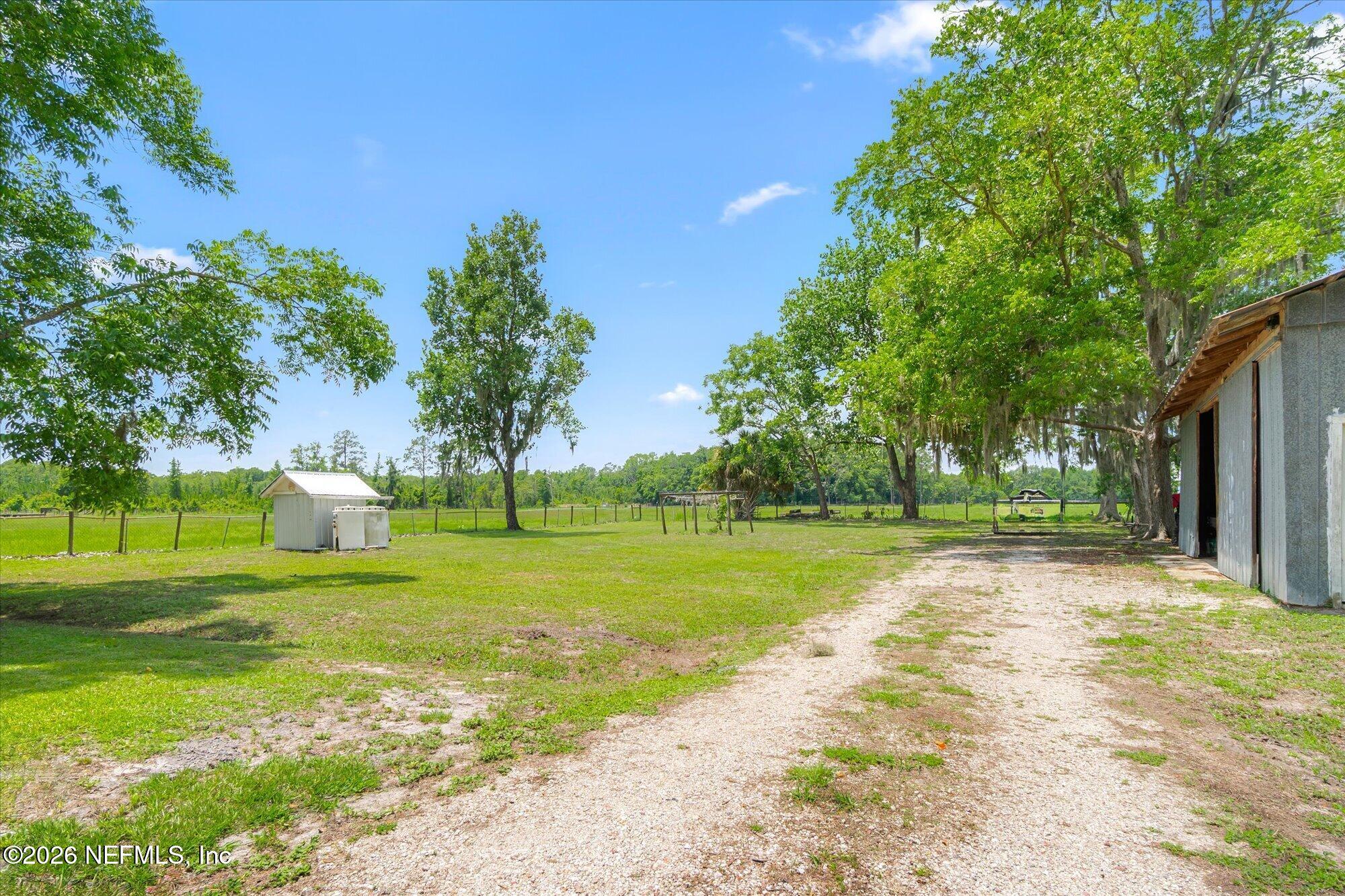 786 West River Road Palatka, FL 32177 - Photo 5 of 53 a view of a park with large trees
