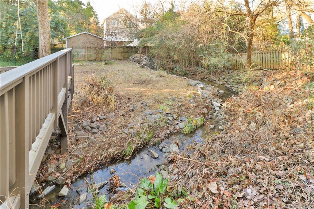 2133 Club Road Charlotte, NC 28205 - Photo 25 of 26 Gallery Image 25